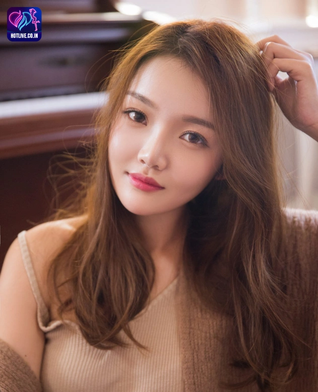 The Rise of Yi Ming Star Chinese Livestream Hot51: Revolutionizing Online Streaming with Innovation Charming and Beautiful girl. 3 - HotLive Yi Ming-hot51