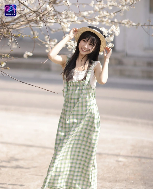 Exploring Yi Ke Hao Star Chinese Livestream Hot51 1 - HotLive Yi Ke Hao-hot51