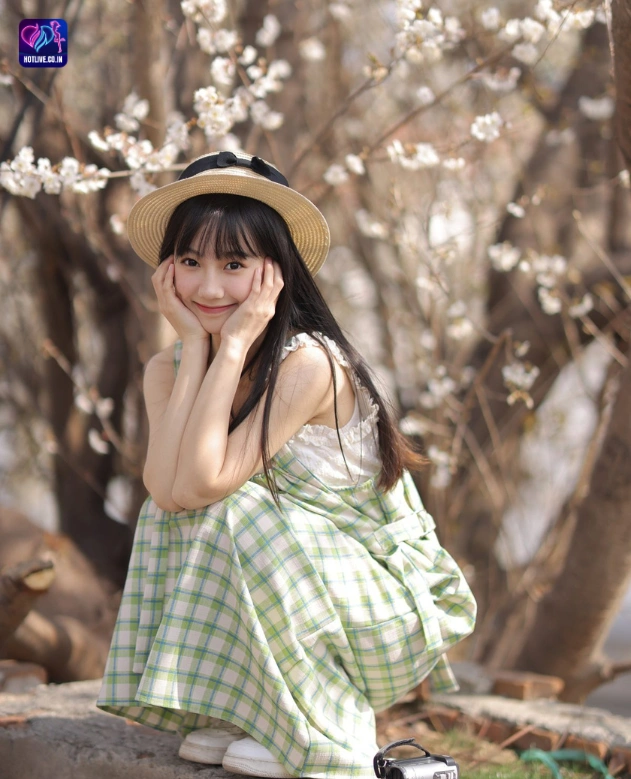 Exploring Yi Ke Hao Star Chinese Livestream Hot51 5 - HotLive Yi Ke Hao-hot51